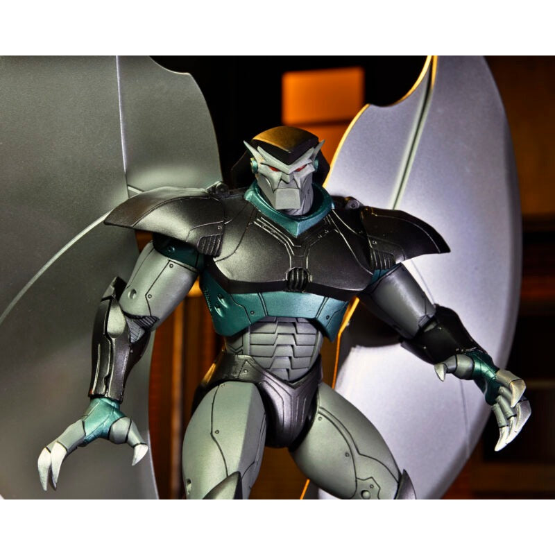 NECA Gargoyles Ultimate Steel Clan Robot 7-Inch Scale Action Figure, closeup front view