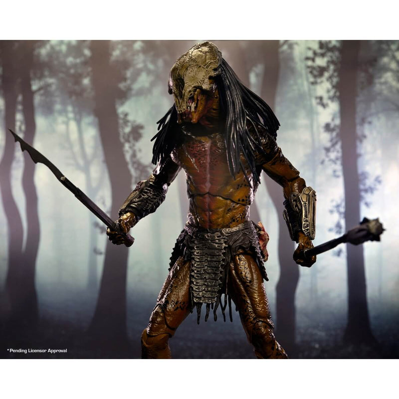 NECA Prey Ultimate Feral Predator 7-Inch Scale Action Figure, unpackaged holding weapons