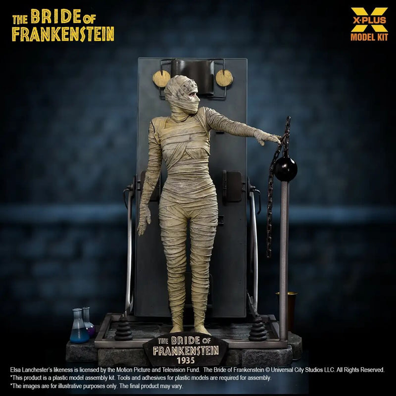 The Bride of Frankenstein 1/8 Scale Plastic Model Kit, Star Ace, X-Plus, in bandages front view