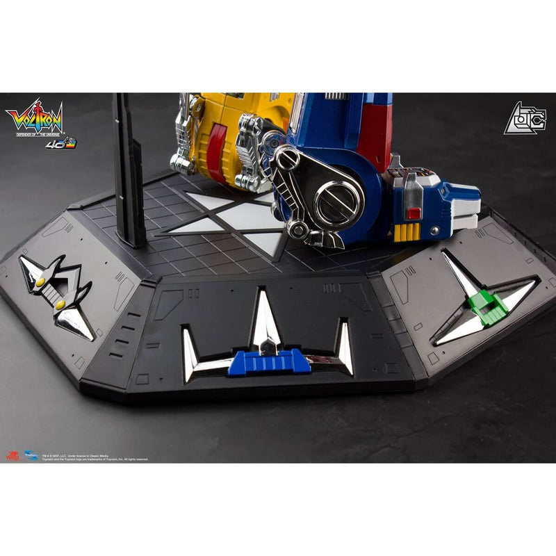 Voltron 40th Anniversary Limited Edition Gift Set with Light-Up Sound Base, closeup of base