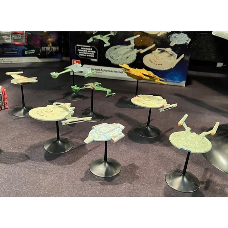 Star Trek Adversaries & Allies 8-Piece Ship Set - 1:2500 scale Models - AMT, Finished models