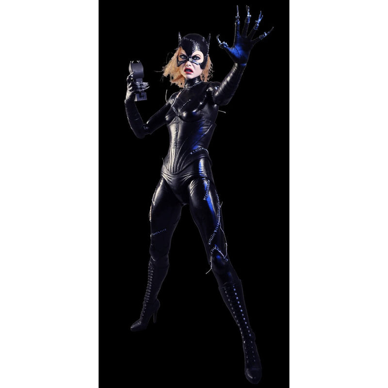 Catwoman - Batman Returns 1/4th Scale 18" NECA Action Figure (Michelle Pfeiffer), Holding taser