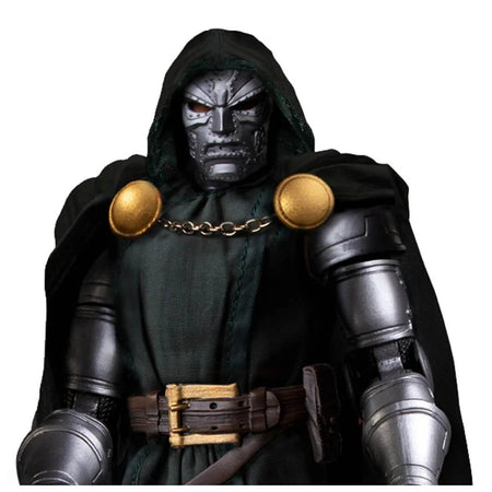Doctor Doom, Fantastic 4 Mezco Toyz One:12 Collective Action Figure, front bust