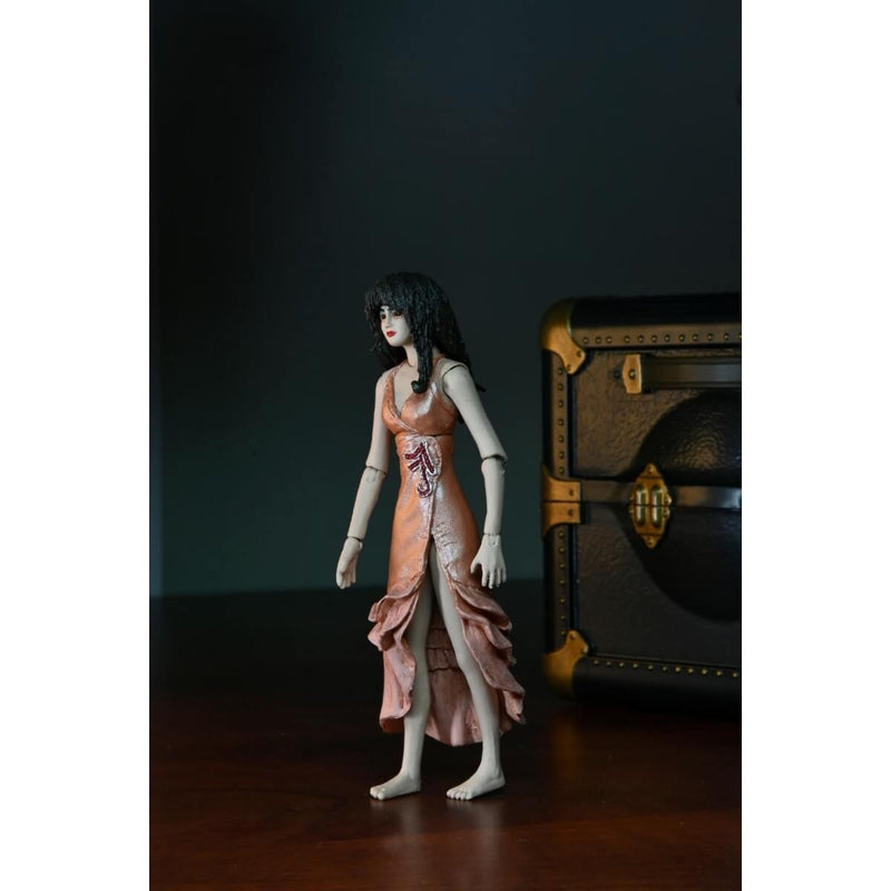 Puppet Master Leech Woman and Toulon's Puppet Case 2-Pack 7 Inch Scale Action Figure, Leech Woman standing pose