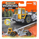 Matchbox 2023 Working Rigs (Wave 4) 1:64 Scale Diecast Vehicles, MBX Road Scraper