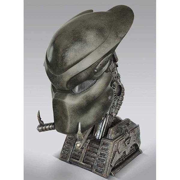 Predator Bio Helmet w/ LED 1:1 Scale Limited Edition Prop Replica, Hollywood Collectibles Group, Profile view