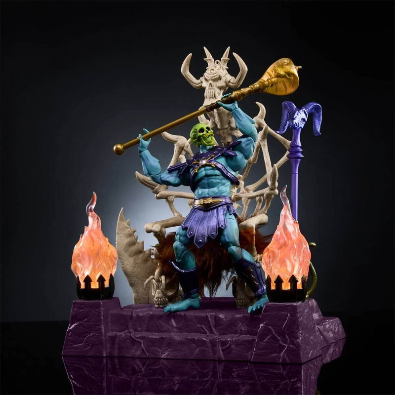 Skeletor and Havoc Throne Masters of the Universe Masterverse Action Figure Set, Skeletor holding up  cobra staff