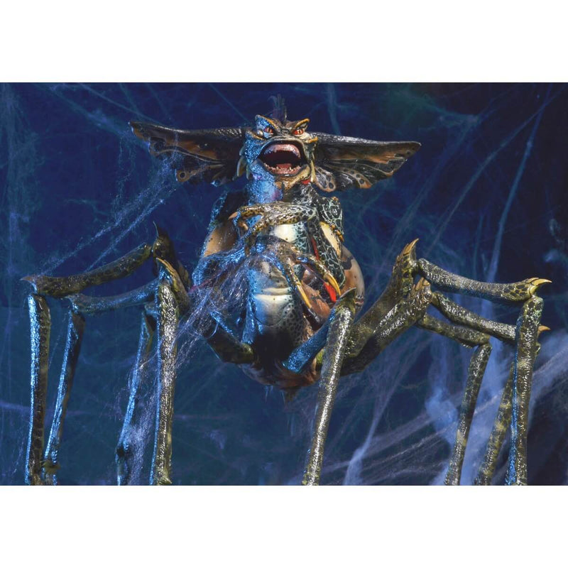 Spider Gremlin (Gremlins 2) Deluxe Boxed NECA Action Figure, unpackaged in we diorama