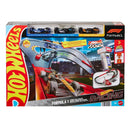 Hot Wheels Racing Formula 1 Sprint Race Circuit Trackset, Package displaying three die-cast cars that come with trackset
