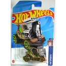 Hot Wheels 2023 Mainline HW Sports Series 1:64 Scale Diecast Cars (International Card), Tee'd Off 2 2/5 43/250 HKK44