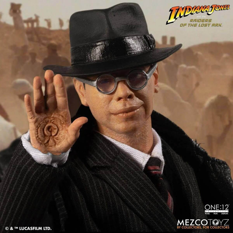 Mezco Toyz Major Toht and the Ark, Raiders of the Lost Ark One:12 Collective Deluxe Boxed Set., unpackaged, Toht showing hand with headpiece scar