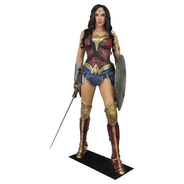 Wonder Woman 2017 Life-Size NECA Foam Replica - Gal Gadot