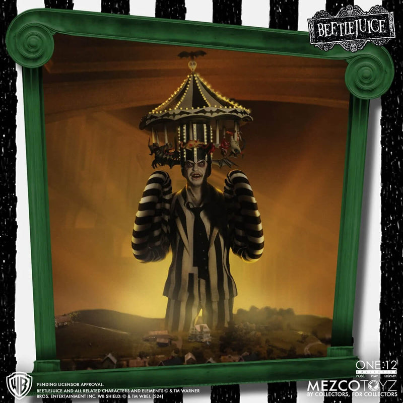 Beetlejuice Deluxe Edition One:12 Collective Mezco Toyz Action Figure with rolled up arms and carousel head