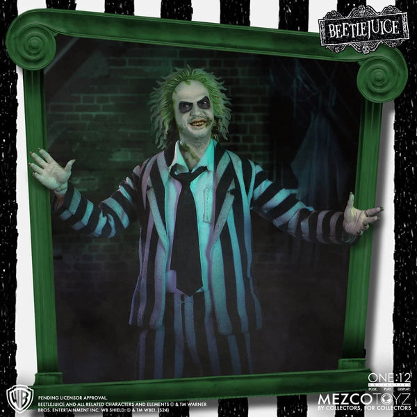 Beetlejuice Deluxe Edition One:12 Collective Mezco Toyz Action Figure