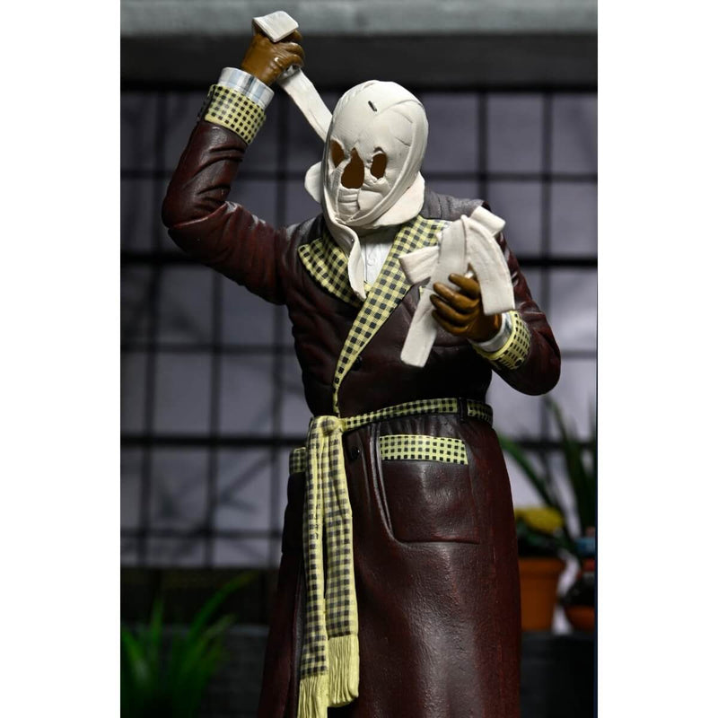 Ultimate Invisible Man (Kemp House) Universal Monsters 7" Scale NECA Action Figure, removing rags