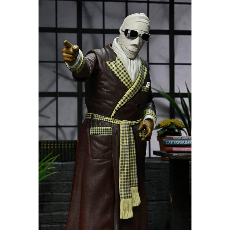 Ultimate Invisible Man (Kemp House) Universal Monsters 7" Scale NECA Action Figure, figure pointing