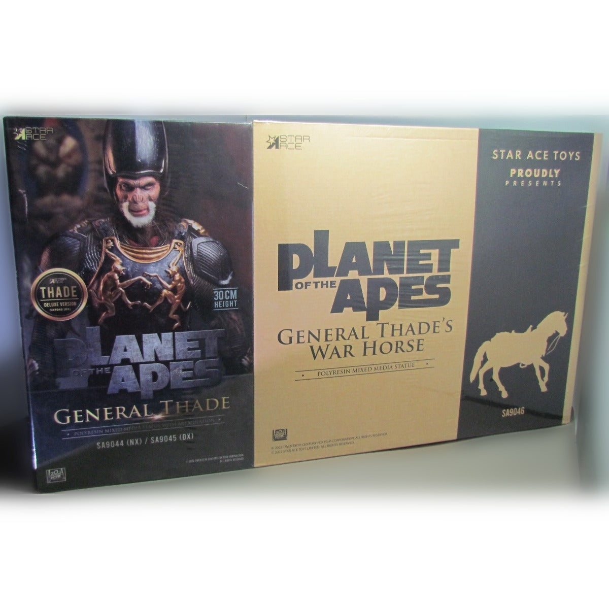 Generql Thade Star Ace X-Plus Planet of the Apes 2001 General Thade Figure