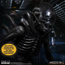 Mezco Toyz Alien Xenomorph One:12 Collective 7 Inch Action Figure closeup front