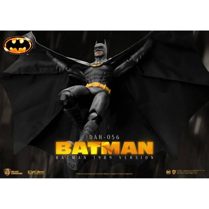 Batman 1989 Batman (Michael Keaton) DAH-056 Dynamic 8-Ction 8" Action Figure, falling with cape open