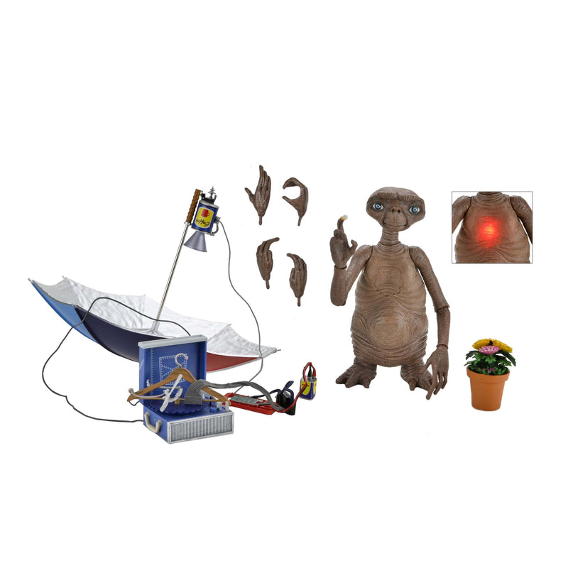 NECA 40th Anniversary Deluxe Ultimate E.T. with LED Chest 7″ Scale Action Figure with accessories