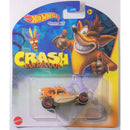 Hot Wheels 2022 Character Cars Mix 4 1:64 Scale Vehicles, Crash Bandicoot