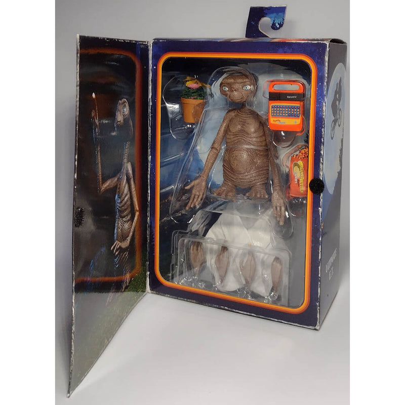 NECA Ultimate E.T. The Extra-Terrestrial 40th Anniversary 7″ Scale Action Figure, Window